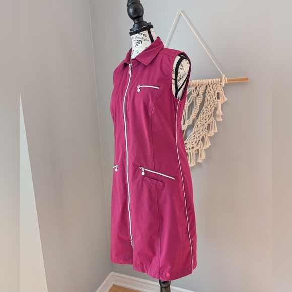 Daily Sports Fuchsia Zip-Front Mini Dress Golf Athletic Medium PGA Casual Sporty - Picture 1 of 13